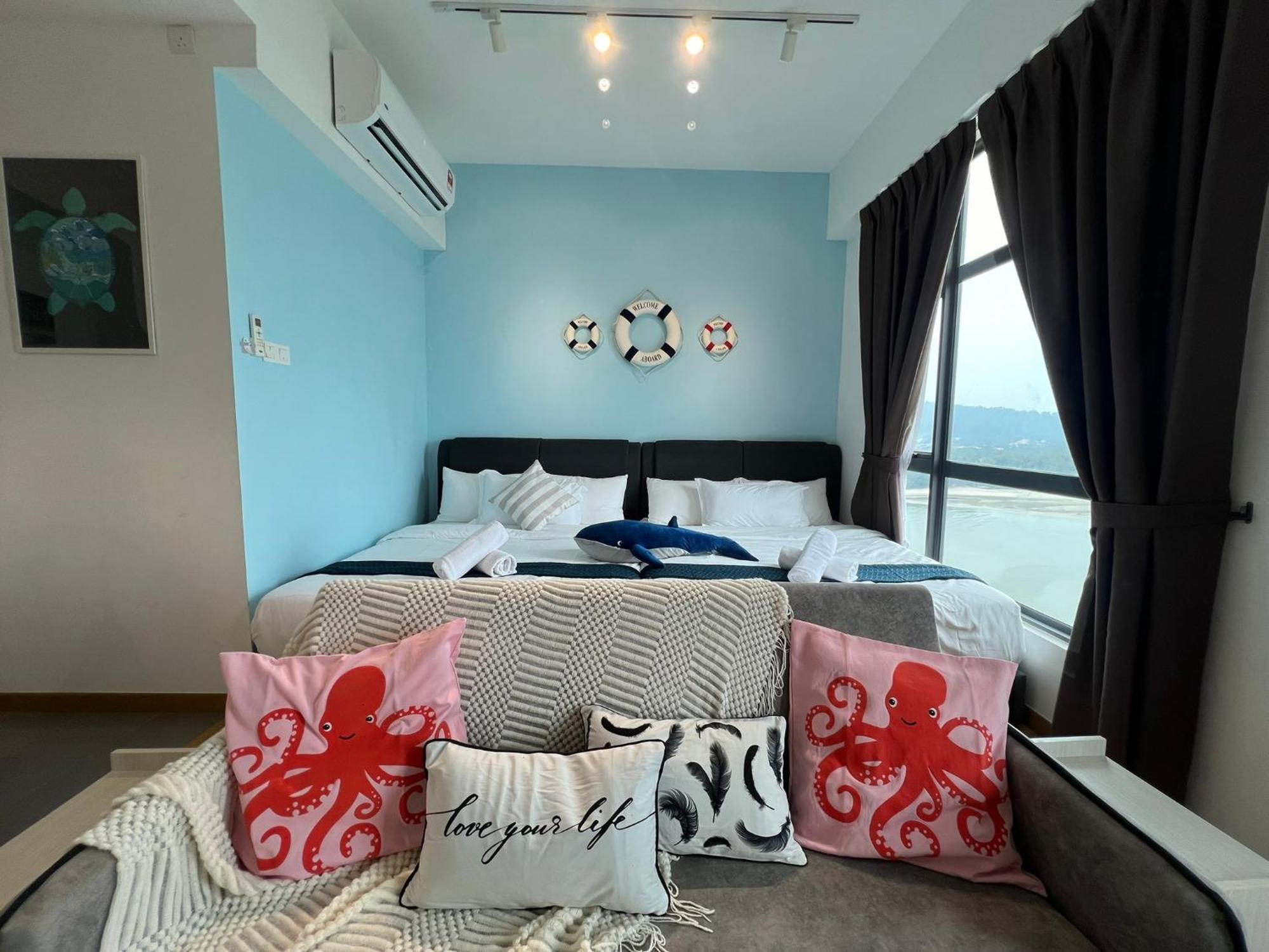 Apartment Oceanbay Seaview 6pax Netflix A-19-13 Kuantan