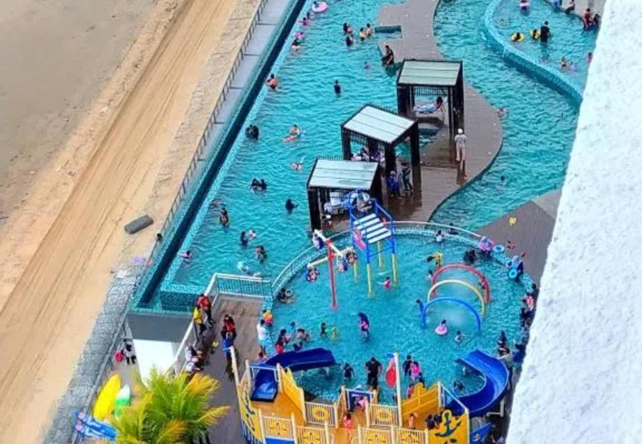 Apartment Oceanbay Seaview 6pax Netflix A-19-13 Kuantan